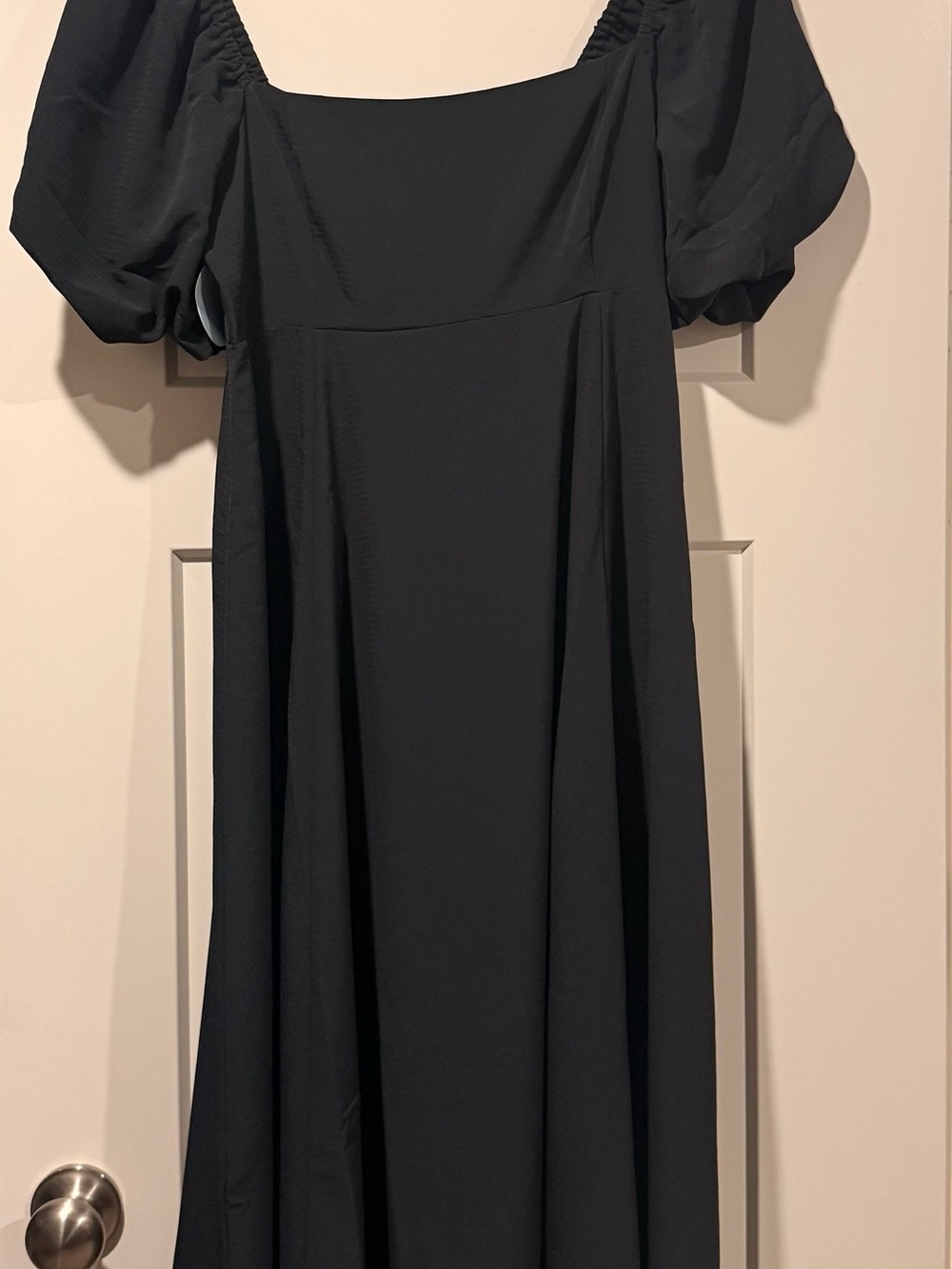 Hill House Matilda Black Midi Dress NWT - Picture 2 of 5